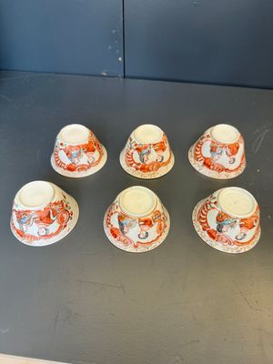 Six Japanese Dutch-decorated or Amsterdams bont 'William and Mary' cups and saucers, Edo, 18th C. — foto 2