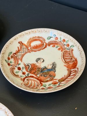 Six Japanese Dutch-decorated or Amsterdams bont 'William and Mary' cups and saucers, Edo, 18th C. — foto 9