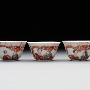 Six Japanese Dutch-decorated or Amsterdams bont 'William and Mary' cups and saucers, Edo, 18th C. — foto 4