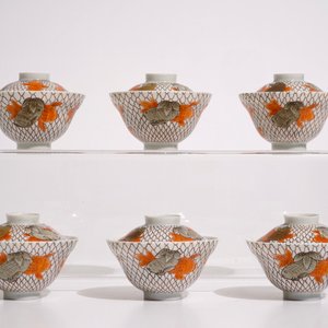 Six Japanese eggshell covered cups and saucers with carps, Meiji, 19th C. — 照片 7