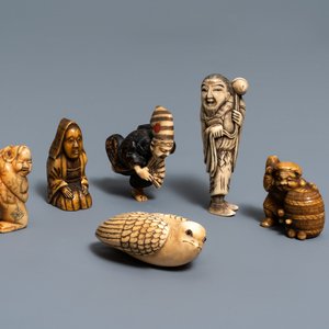 Six Japanese ivory and boxwood netsuke, Meiji/Showa, 19/20th C. — 照片 1
