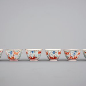 Six Japanese Kakiemon porcelain cups, 18th C. — photo 1