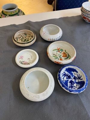 Six lave-pinceaux en porcelaine de Chine, 19/20ème — photo 1