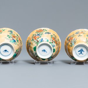 Six lobed Chinese famille verte café-au-lait-ground cups and saucers, Kangxi — 照片 17