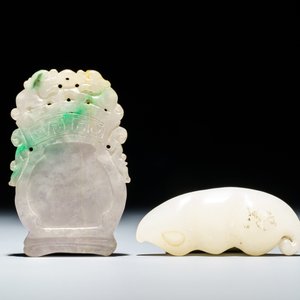 Six oeuvres en jade blanc et céladon sculpté, Chine, 19/20ème — photo 3