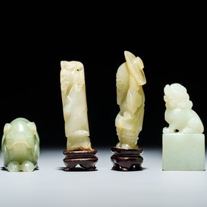 Six oeuvres en jade blanc et céladon sculpté, Chine, 19/20ème — photo 5