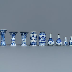 Six pairs of small Chinese blue and white vases, Kangxi — 照片 3