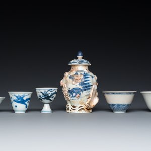 Six pièces en porcelaine de Chine en bleu et blanc provenant d'épaves, époque Transition et postérieur — photo 2