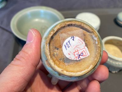 Six pièces en porcelaine de Chine en céladon et qingbai, Song et postérieur — photo 7