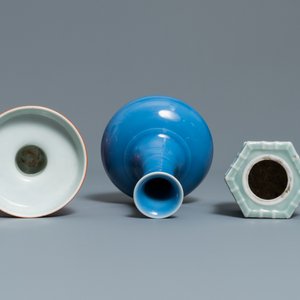 Six pièces en porcelaine de Chine monochrome, 19/20ème — photo 6