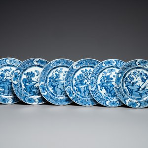 Six plats en porcelaine de Chine en bleu et blanc, Kangxi — photo 1