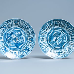 Six plats en porcelaine de Chine en bleu et blanc, Wanli et après — photo 9