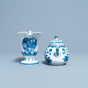 Six plats, une théière et une aiguière en porcelaine de Chine en bleu et blanc, Kangxi et après — photo 11