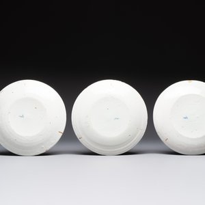 Six polychrome Dutch Delft 'lightning' plates, 18th C. — photo 5