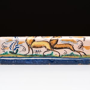 Six polychrome Spanish pottery wares, Talavera, 18th C. — photo 17