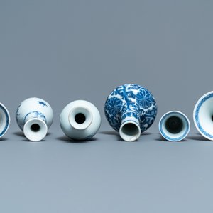 Six small Chinese blue and white vases, Kangxi — 照片 5
