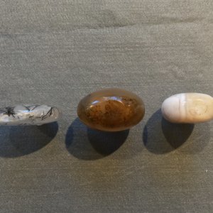 Six tabatières en agate et cristal de roche aiguillé, Chine, 19/20ème — photo 8