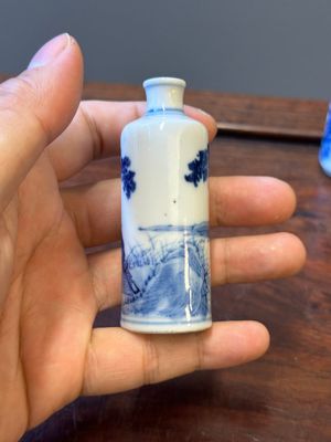 Six tabatières en porcelaine de Chine en bleu et blanc, 19ème — photo 28