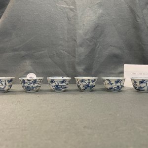 Six tasses et huit soucoupes en porcelaine de Chine en bleu et blanc, Kangxi — photo 10