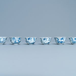 Six tasses et soucoupes en porcelaine de Chine en bleu et blanc, Kangxi — photo 5