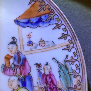 Six tasses et soucoupes en porcelaine de Chine famille rose à décor mandarin, Qianlong — photo 13