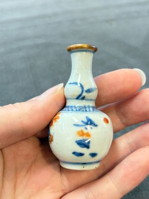 Six varied Chinese European-decorated wares, Kangxi/Qianlong — foto 12