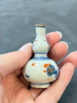 Six varied Chinese European-decorated wares, Kangxi/Qianlong — foto 17