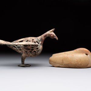 Six various bronze, stone and ceramic wares, Iran/Egypt/Roman/China, 1st C. and later — 照片 11