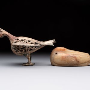 Six various bronze, stone and ceramic wares, Iran/Egypt/Roman/China, 1st C. and later — 照片 9