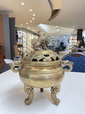 Six various Chinese bronze censers, 19/20th C. — photo 4