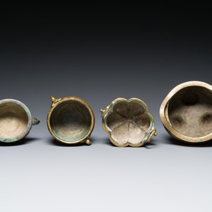 Six various Chinese bronze censers, 19/20th C. — photo 6