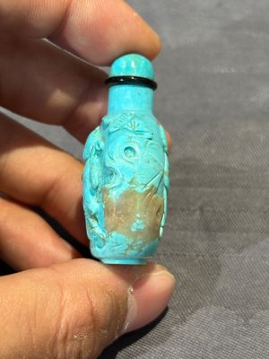 Six various Chinese carved hardstone snuff bottles, 19/20th C. — photo 11