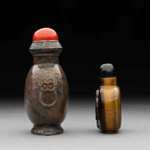 Six various Chinese carved hardstone snuff bottles, 19/20th C. — photo 9