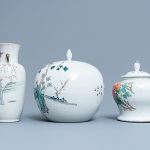 Six various Chinese famille rose and qianjiang cai vases, 19/20th C. — photo 11