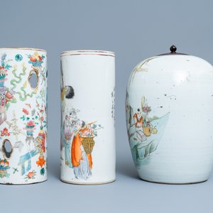 Six various Chinese famille rose and qianjiang cai vases, 19/20th C. — photo 5