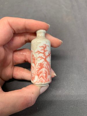 Six various Chinese ge-type and copper-red snuff bottles, 19th C. — photo 35