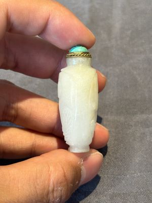 Six various Chinese hardstone and jade snuff bottles, 19/20th C. — 照片 23
