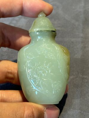 Six various Chinese hardstone and jade snuff bottles, 19/20th C. — 照片 37