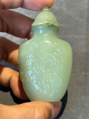 Six various Chinese hardstone and jade snuff bottles, 19/20th C. — 照片 39