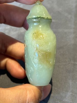 Six various Chinese hardstone and jade snuff bottles, 19/20th C. — 照片 40
