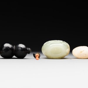 Six various Chinese hardstone and jade snuff bottles, 19/20th C. — 照片 9