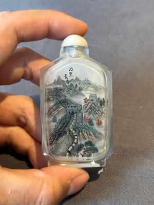 Six various Chinese porcelain and glass snuff bottles, 19th C. — foto 23