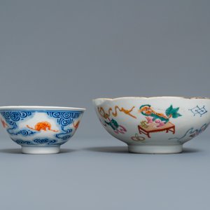 Six various Chinese porcelain wares, 19/20th C. — photo 5