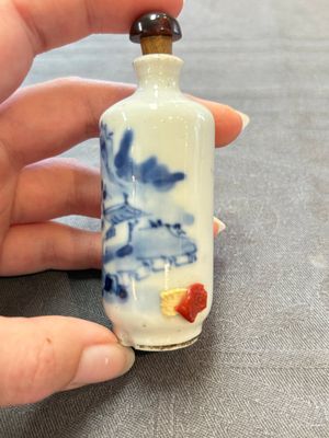Six various Chinese snuff bottles, 19/20th C. — photo 11