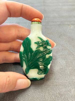 Six various Chinese snuff bottles, 19/20th C. — photo 35