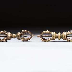 Six various Tibetan ritual objects, 19/20th C. — photo 14