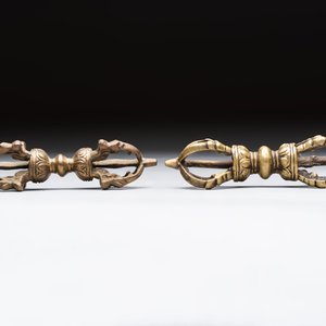 Six various Tibetan ritual objects, 19/20th C. — photo 15