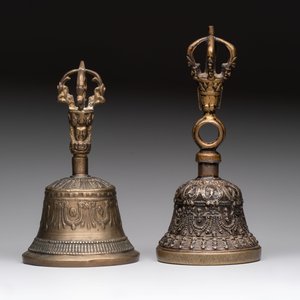Six various Tibetan ritual objects, 19/20th C. — photo 4