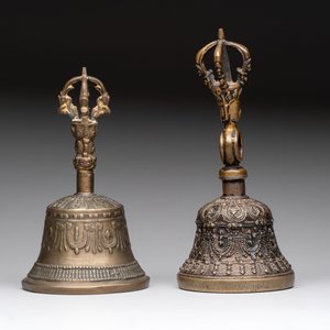 Six various Tibetan ritual objects, 19/20th C. — photo 5