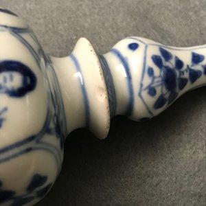 Six vases en porcelaine de Chine bleu et blanc, Kangxi — photo 13